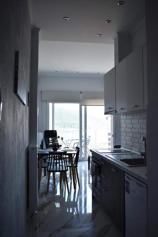Fotini's maisonette ELIA Néa Péramos Esterno foto
