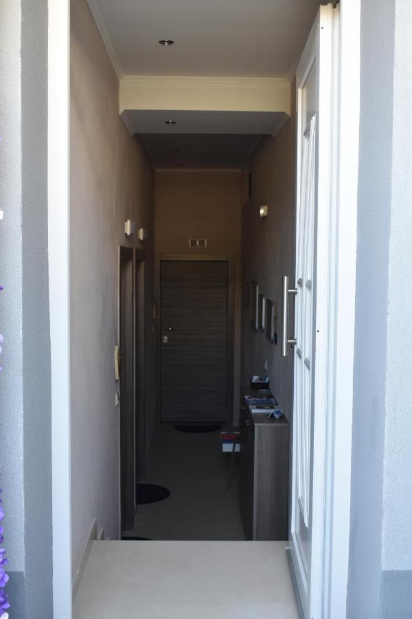 Fotini's maisonette ELIA Néa Péramos Esterno foto